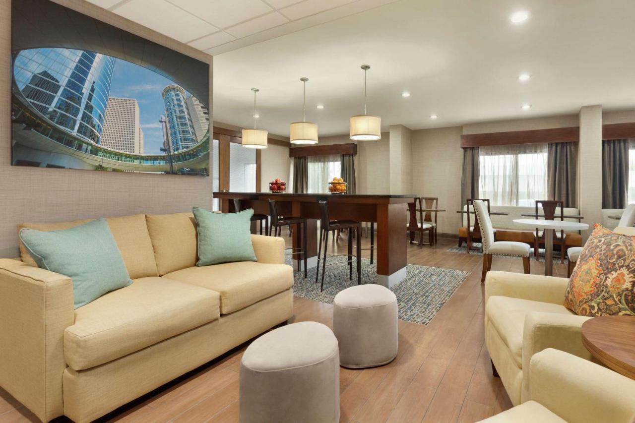 Hampton Inn Houston Hobby Airport Exterior foto